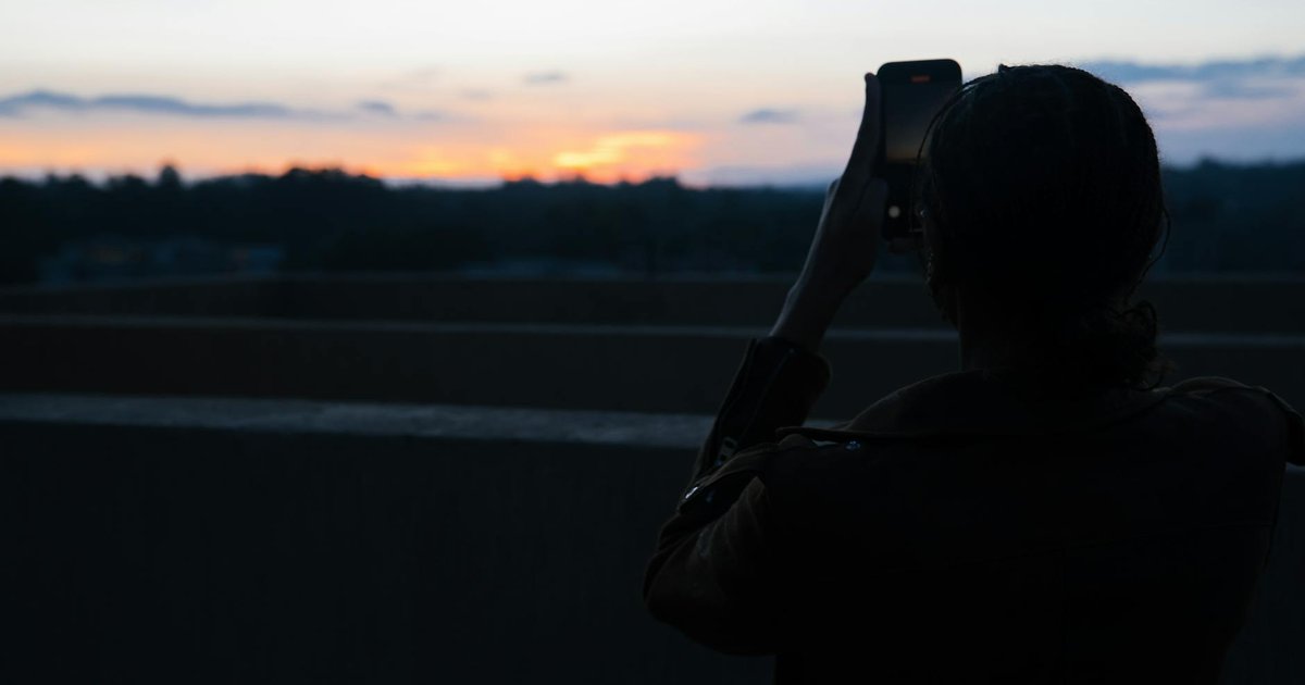 マッチングアプリ 顔写真 載せたくない