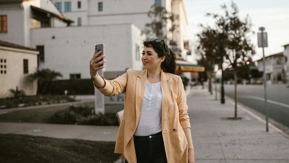 マッチングアプリ プロフィール写真 更新